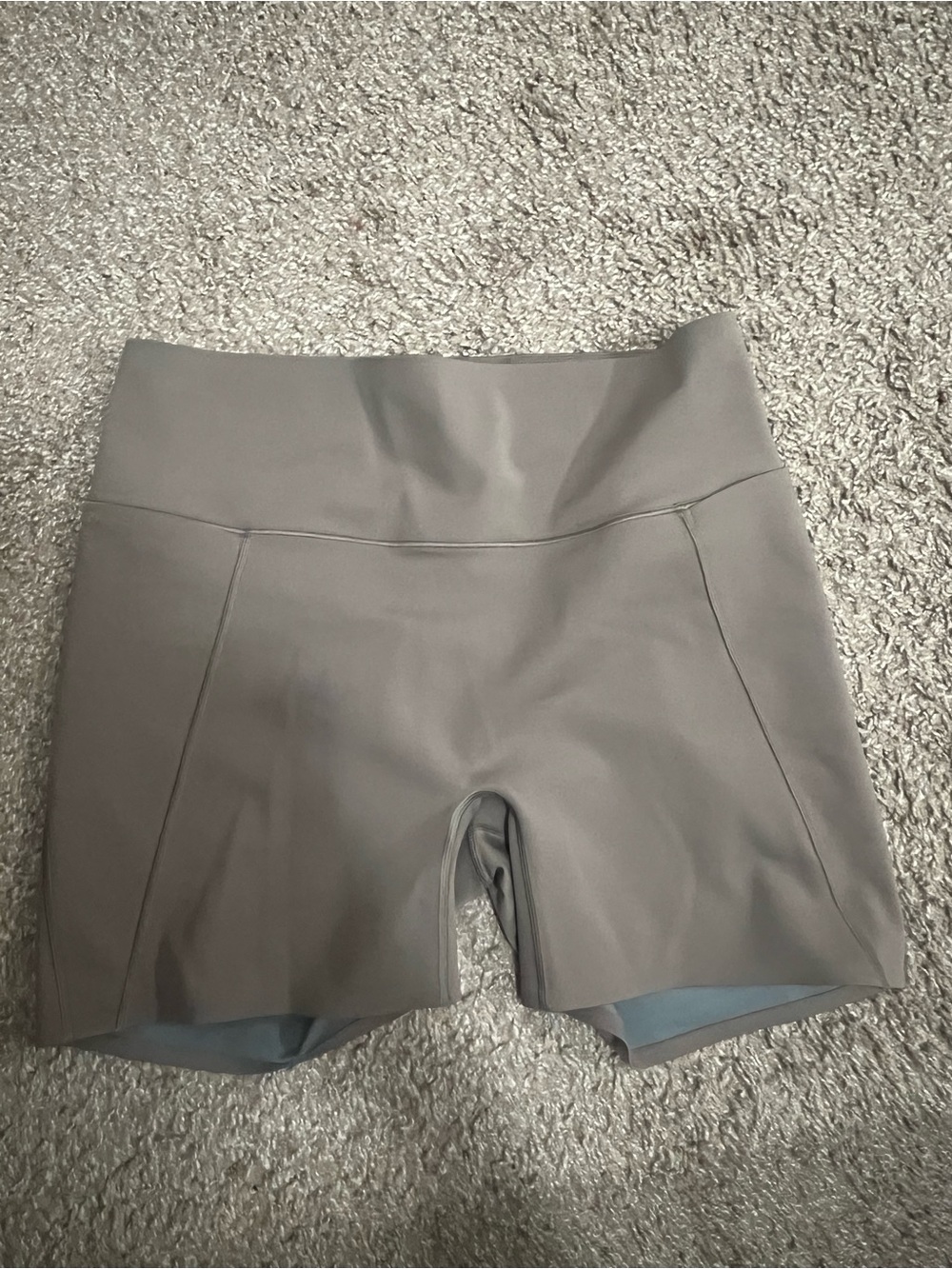 Nike Women’s High-Rise Bike Shorts - Light Gray